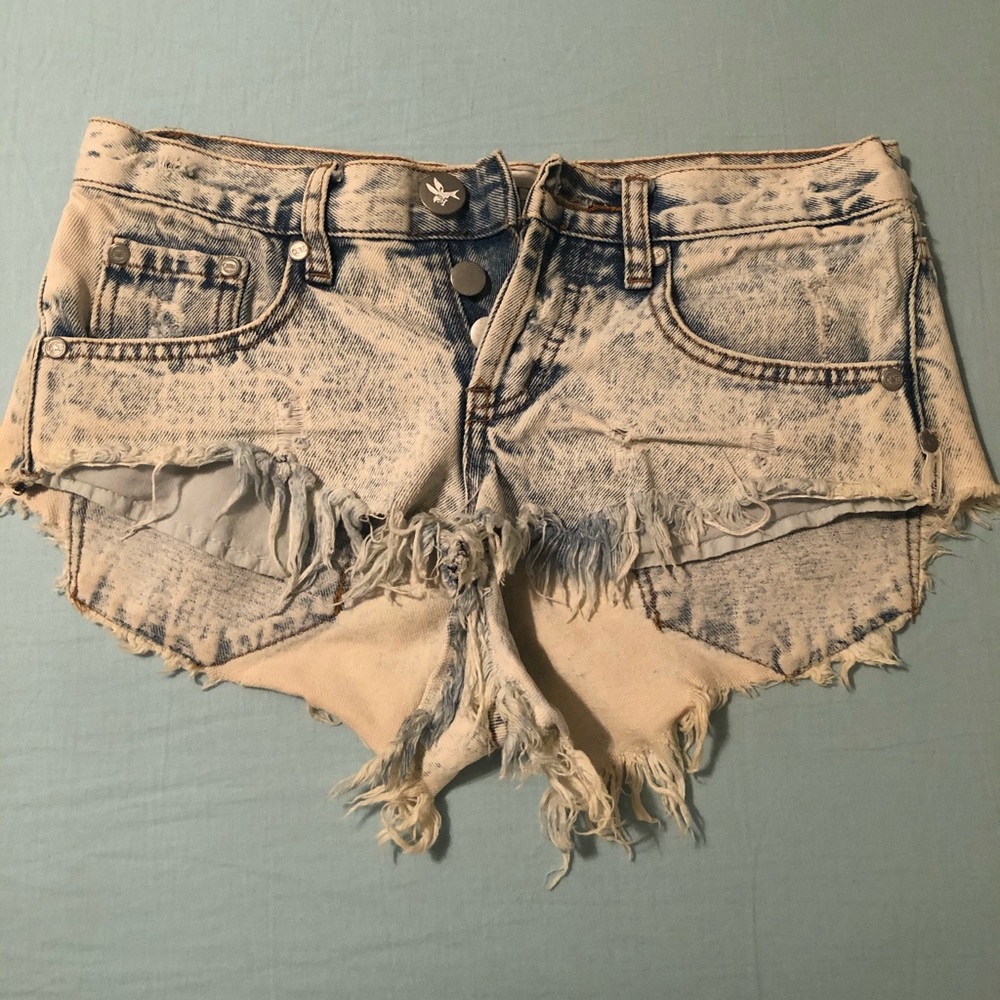 One Teaspoon Bonitas short size 22